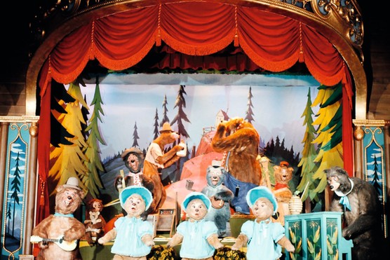 Scene of the 'Goldilocks and the Three Bears' at the Disney World in Orlando, Florida, 1971
